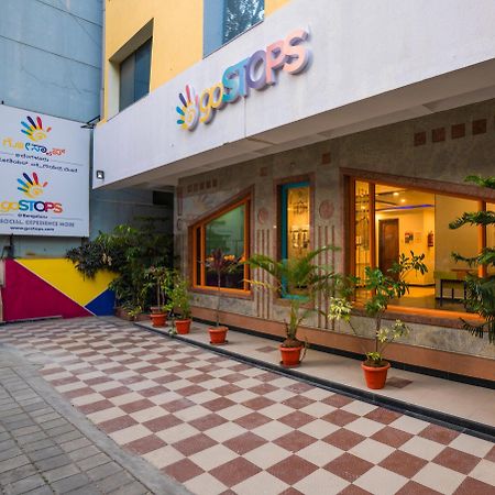 Gostops Bengaluru, Gandhi Nagar Majestic Eksteriør billede
