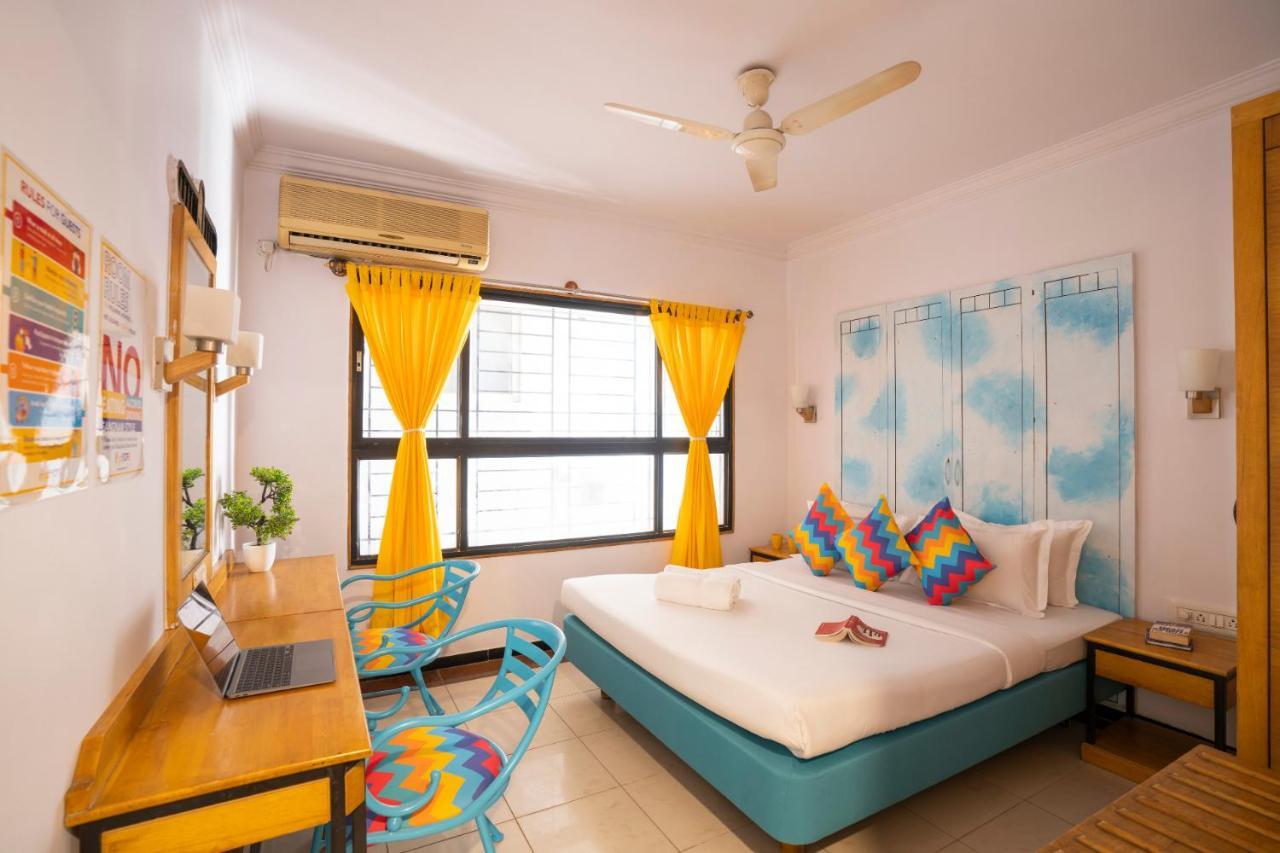 Gostops Bengaluru, Gandhi Nagar Majestic Eksteriør billede