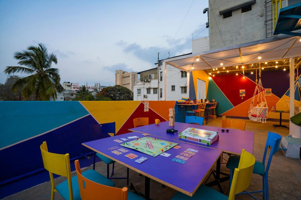 Gostops Bengaluru, Gandhi Nagar Majestic Eksteriør billede